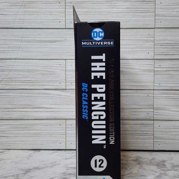 McFarlane Toys Collector Platinum Chase The Penguin and Captain Boomerang - Picture 4 of 7